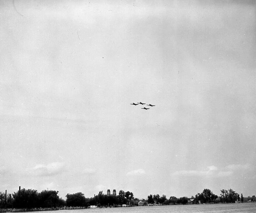 Présentation aérienne lors des régates de Valleyfield en 1961
