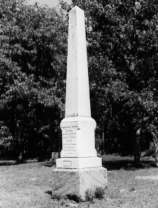 Monument érigé en l'honneur de William King dans le comté de Pontiac en 1962
