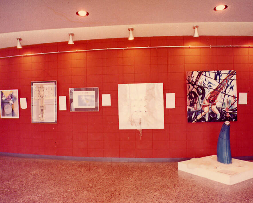 Exposition de tableaux et de sculptures à l'Auditorium Dufour de Chicoutimi en 1971