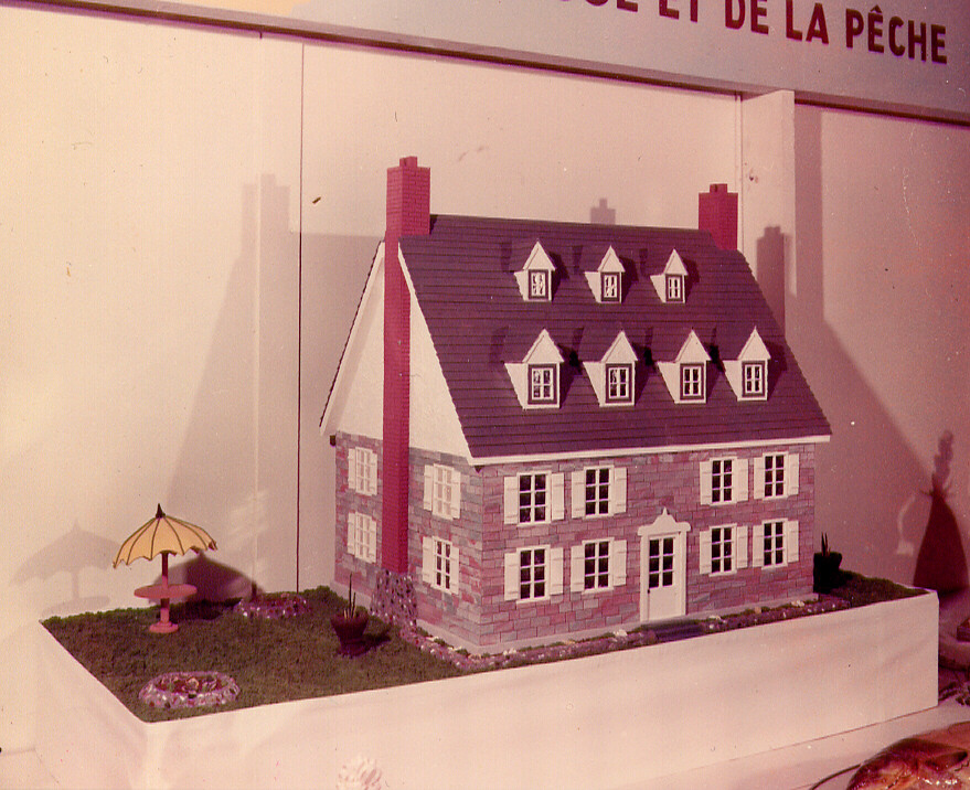 Maquette d'une maison de Montréal en 1972