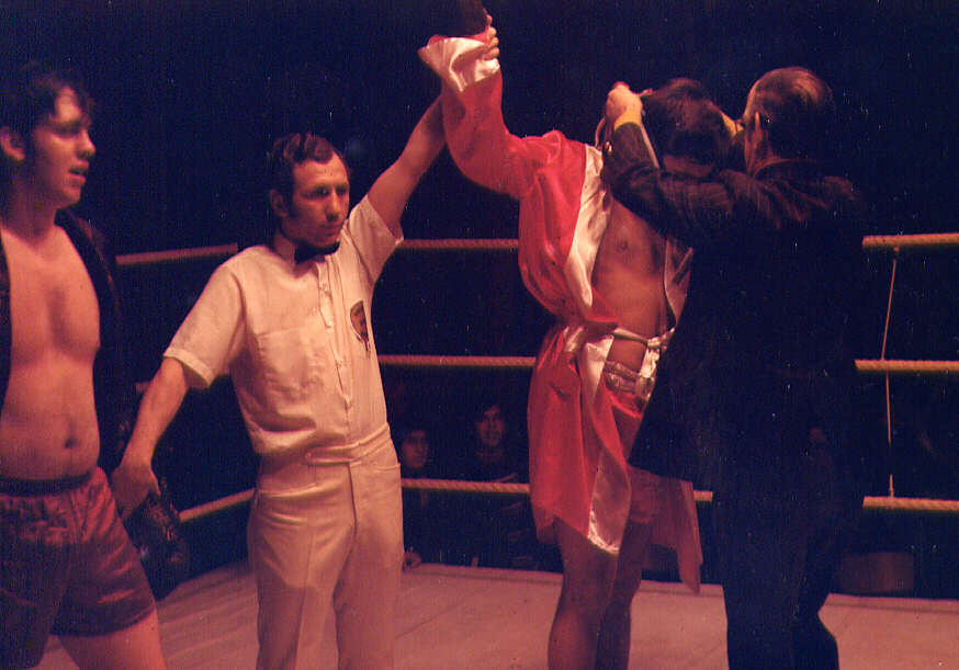 Le vainqueur à la boxe aux Jeux d'hiver du Québec à Montréal en 1972