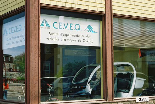 Bureau du Centre d'expérimentation des véhicules électriques du Québec (CEVEQ) situé à Saint-Jérôme dans la région des Laurentides