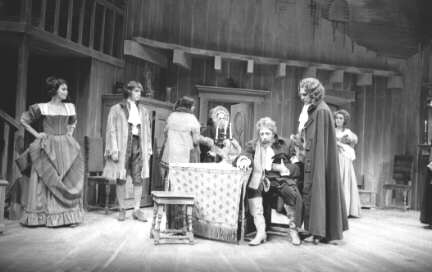 Une scène de la pièce «Le Tartuffe» de Molière, présentée au TNM