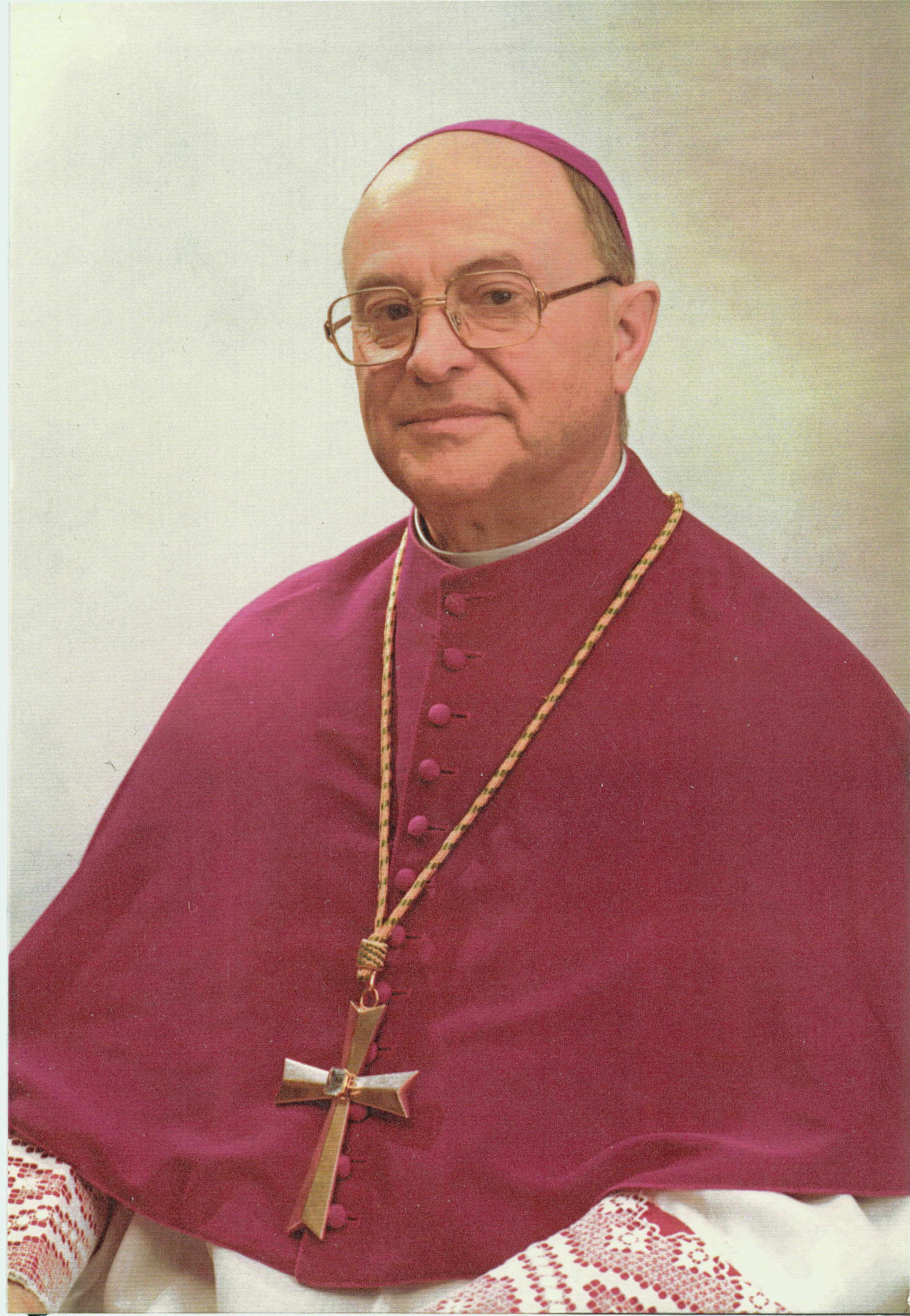 Mgr. Albert Sanschagrin, évêque de St-Hyacinthe, il était le responsable de la logistique des 100 mariages jocistes de 1939.