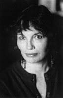 Linda Gaboriau, lauréate du prix littéraire du Gouverneur général en 1996 pour sa traduction «Stone and Ashes», version anglaise de «Cendres de cailloux» de Daniel Danis