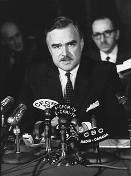 John Robarts, premier ministre de l'Ontario (1961-1971)