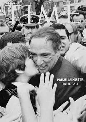 Le charisme de Pierre Elliot Trudeau pendant la campagne électorale de 1968 déclenche la trudeaumanie