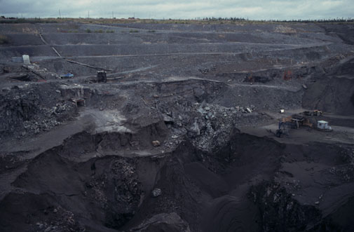 Puits à ciel ouvert de la mine Matagami en Abitibi-Témiscamingue