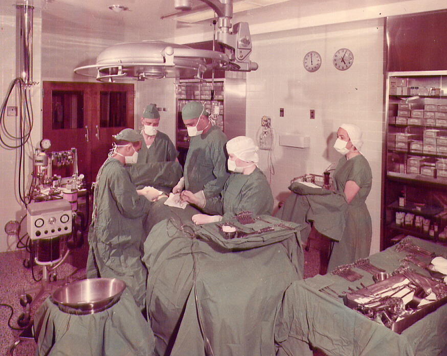 La salle d'opération de l'hôpital Sacré-Coeur à Montréal