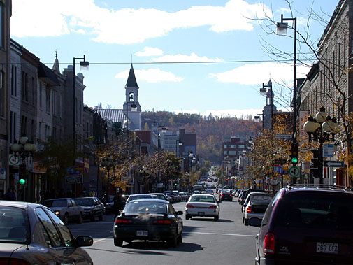 L'avenue Mont-Royal à Montréal